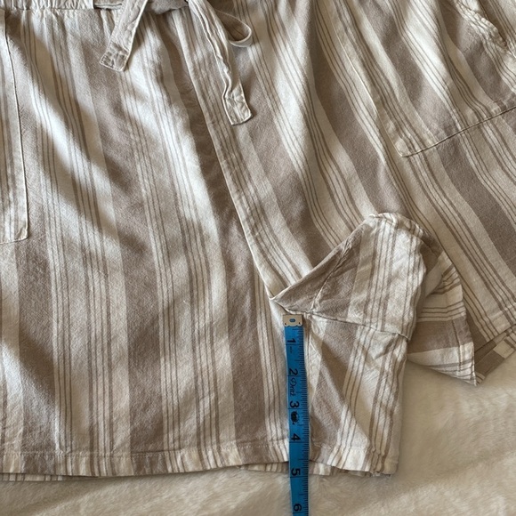 Torrid Striped HIgh-Rise Linen Blend Shorts Size 3 (3X) - Picture 6 of 8